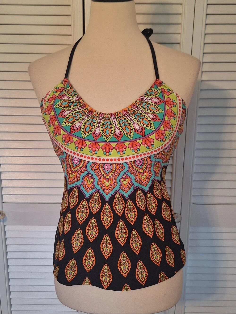 Trina Turk Moroccon Printed Halter Tankini Top in Black and Multicolor Sz 4 *O